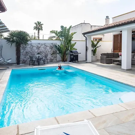 Apartamento Geraldina Con Piscina